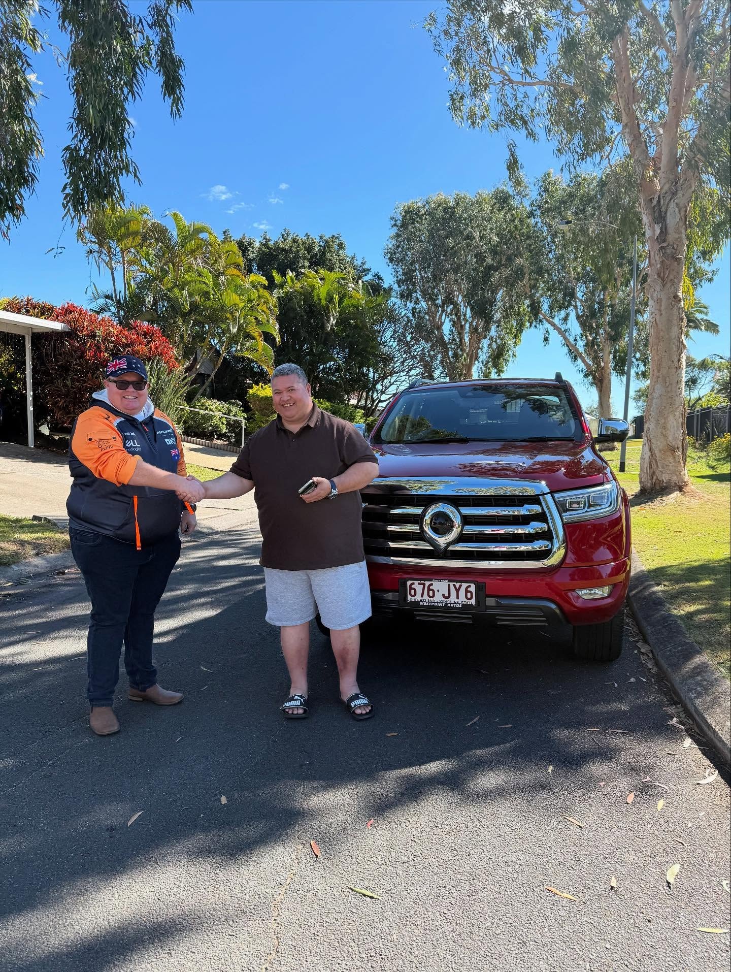 Dave & Chris with their new GWM Ute